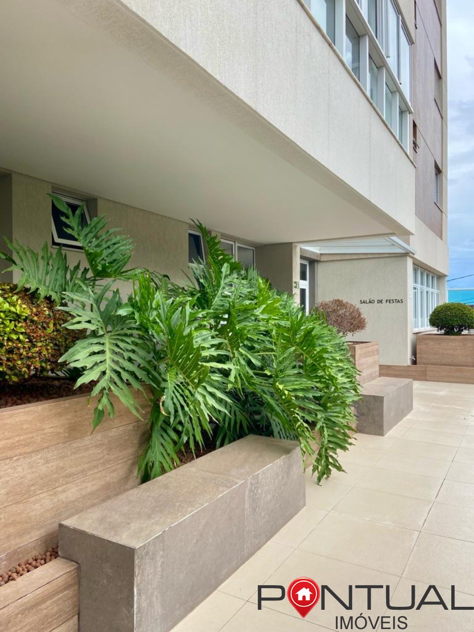 Apartamento de luxo à venda em Marília-SP, Jardim São Geraldo: 3 quartos, 3 suítes, 1 sala, 4 banheiros, 2 vagas de garagem, 145,50 m².