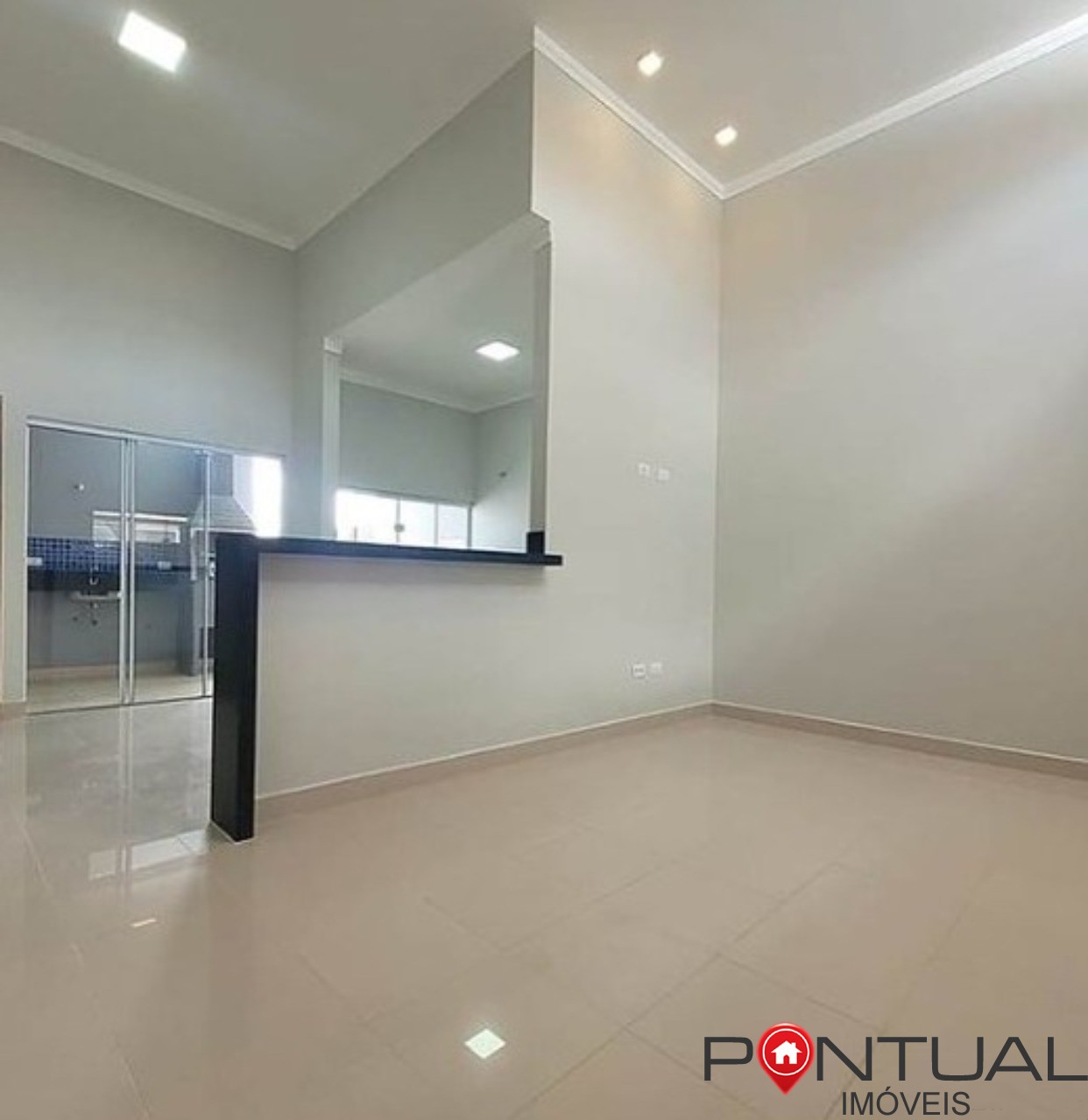 Casa à venda em marília-sp na região do jardim bandeirantes.
