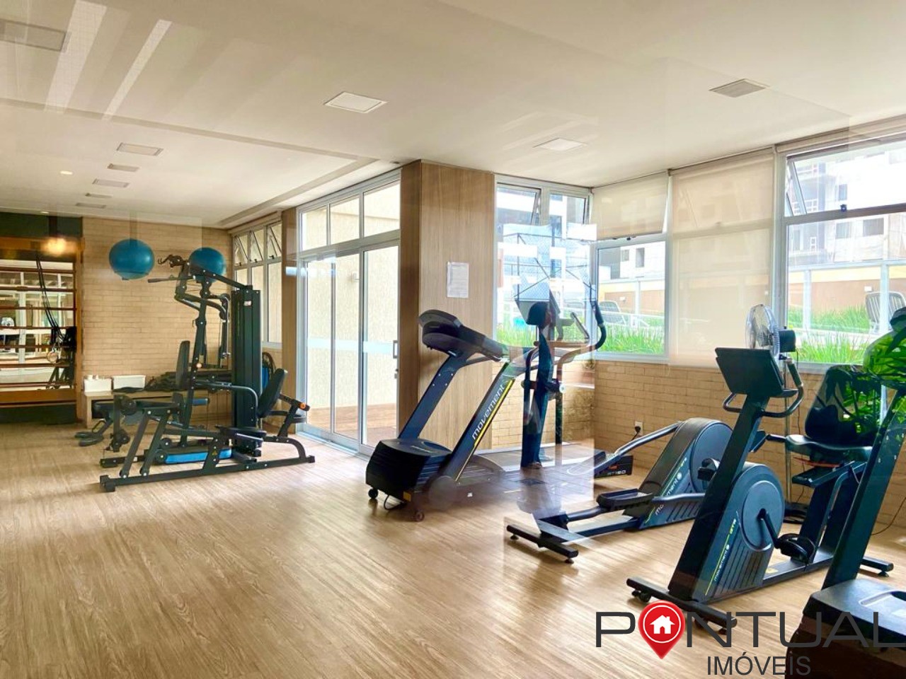 Apartamento de luxo à venda em Marília-SP, Jardim São Geraldo: 3 quartos, 3 suítes, 1 sala, 4 banheiros, 2 vagas de garagem, 145,50 m².