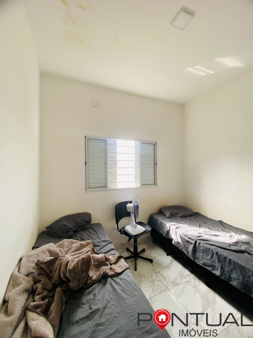 Casa à venda em marília na região do jardim bandeirantes. Ma