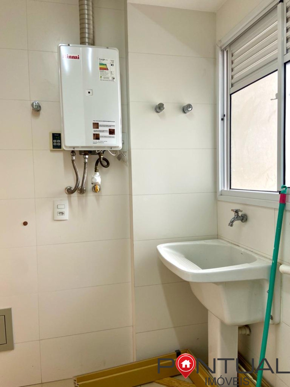 Apartamento de luxo à venda em Marília-SP, Jardim São Geraldo: 3 quartos, 3 suítes, 1 sala, 4 banheiros, 2 vagas de garagem, 145,50 m².