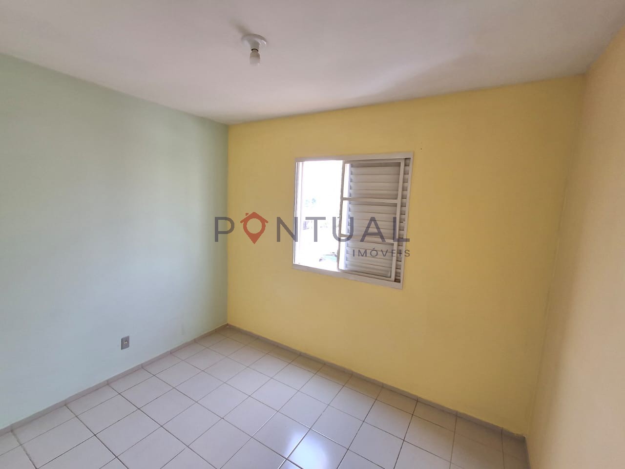 Apartamento venda 2 quartos vila real marília - R$ 150 mil -