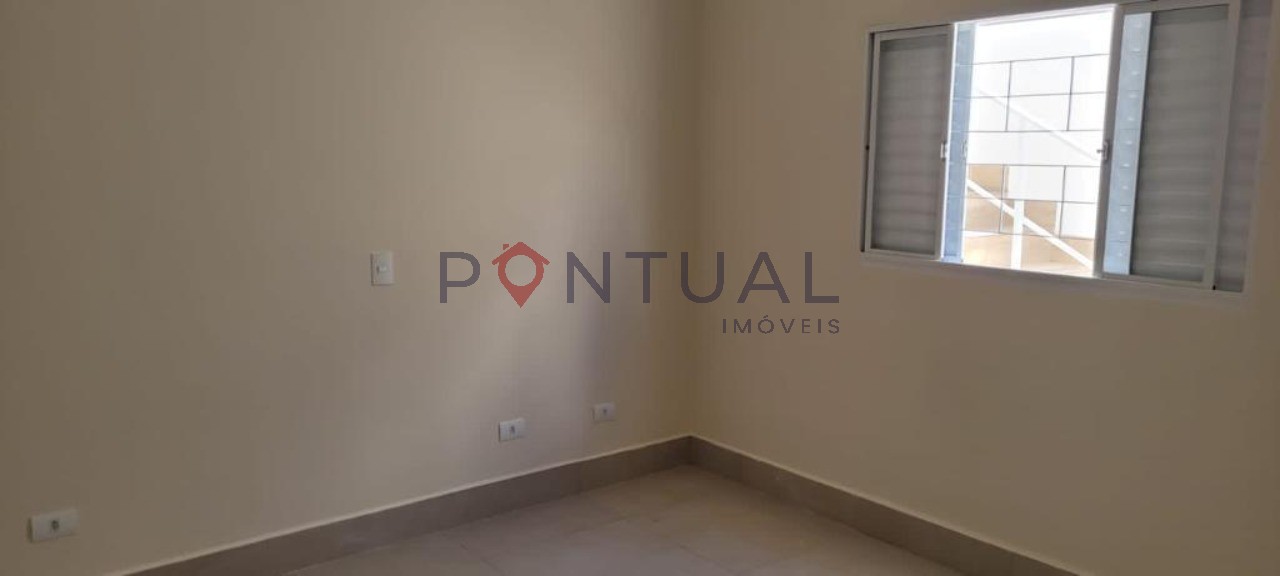 Casa para alugar ou comprar em Marília. 3 quartos, 1 suíte, 151m², 2 vagas. Agende visita hoje!