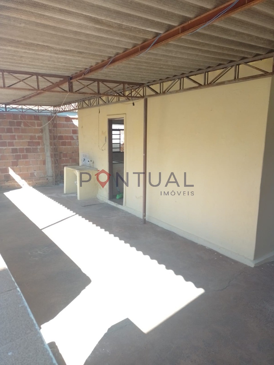 Casa para venda em oriente sp