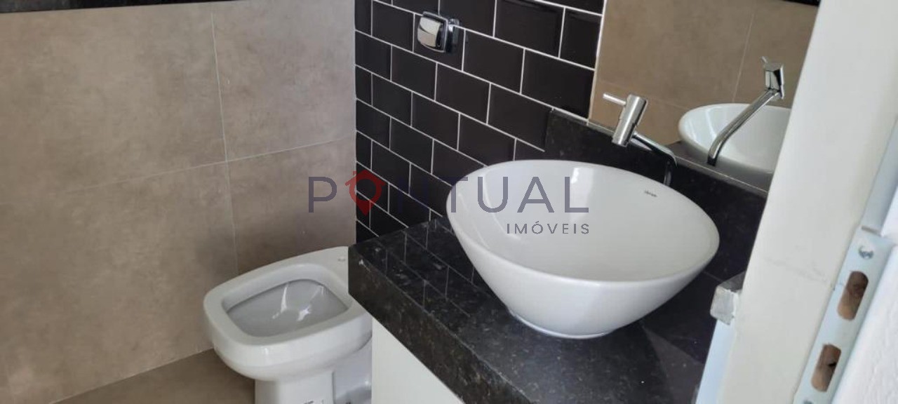 Casa para alugar ou comprar em Marília. 3 quartos, 1 suíte, 151m², 2 vagas. Agende visita hoje!