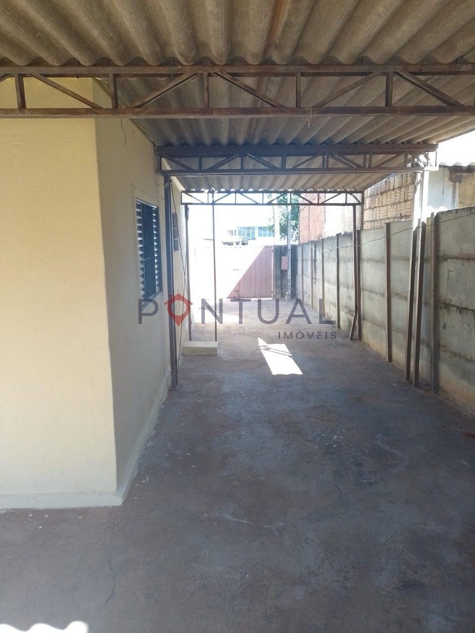Casa para venda em oriente sp