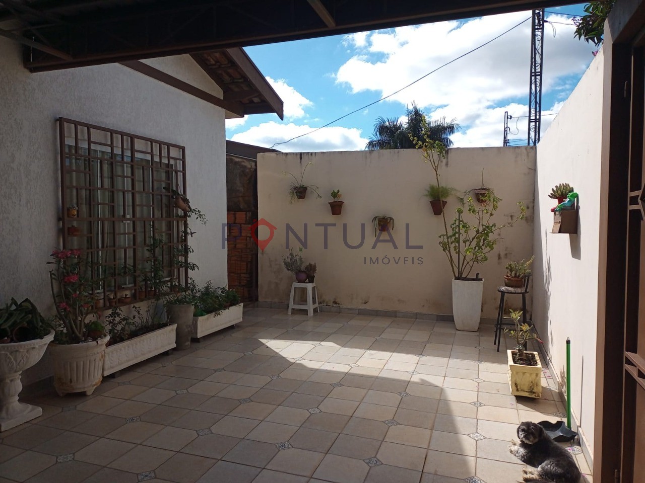 Casa à venda em Marília na Zona Norte. Venha conhecer!