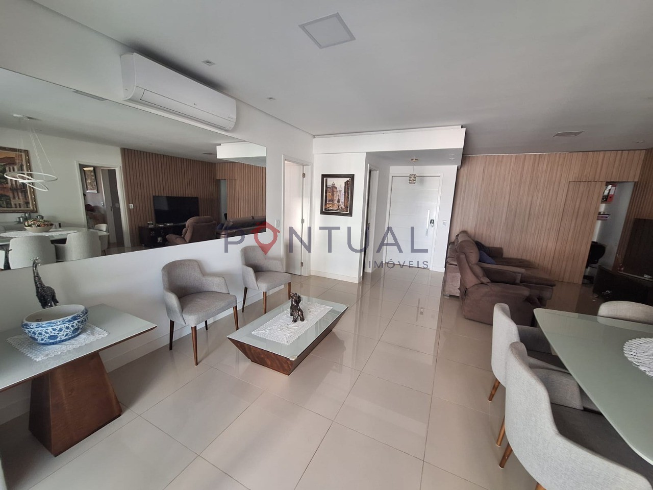 Apartamento de Luxo à Venda ou para alugar em Marília-SP, Bairro Fragata. Venha conferir!