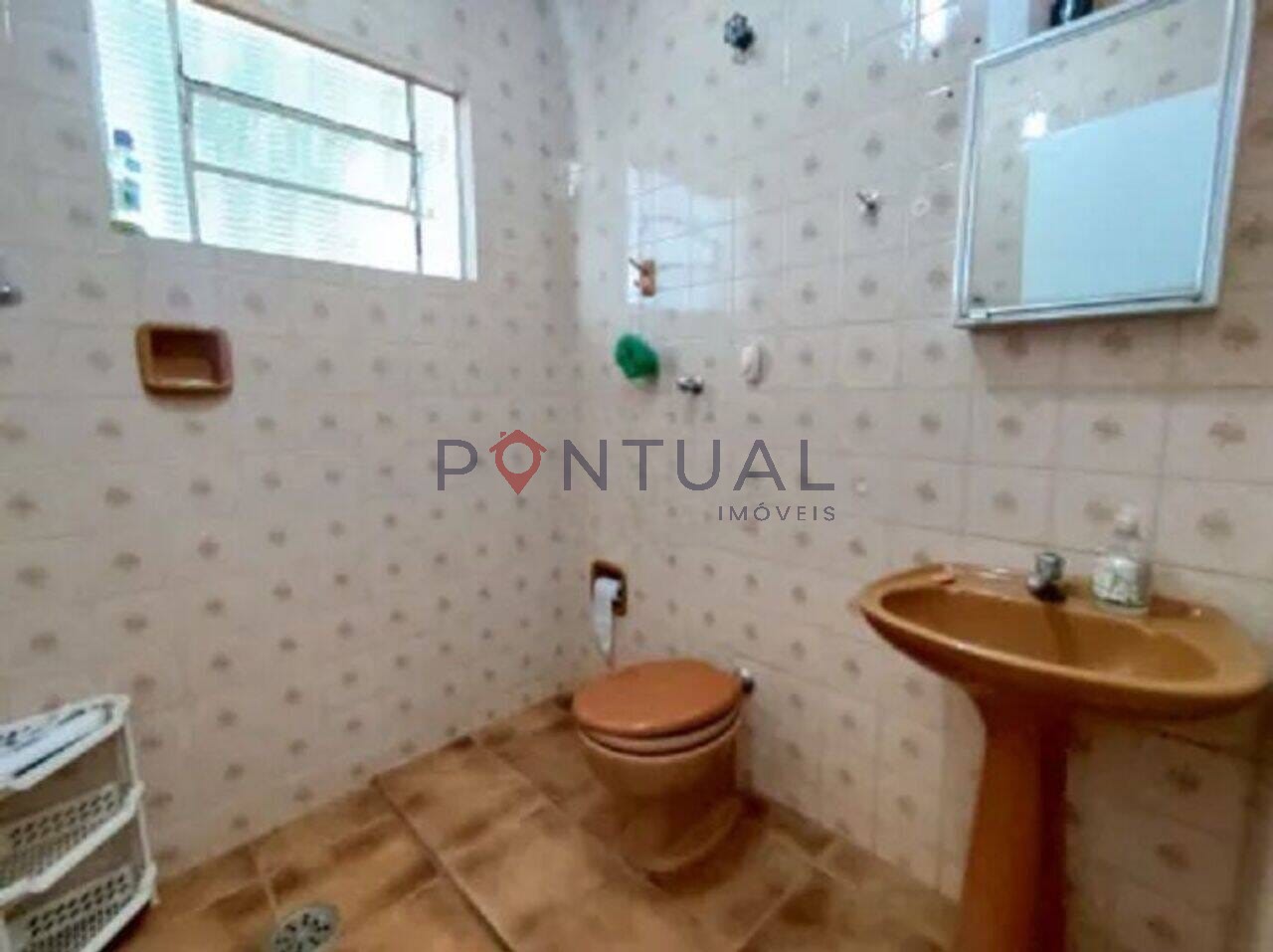 Imóvel de Alto Padrão à Venda em Marília-SP no Jardim Acapulco: 3 Quartos, 1 Suíte, 1 Sala, 2 Banheiros, 4 Vagas de Garagem!
