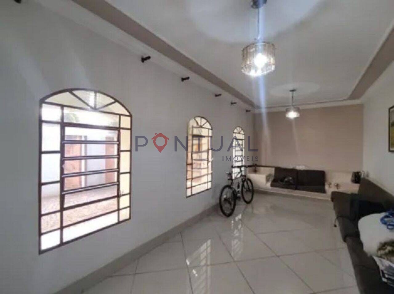 Imóvel de alto padrão à venda em marília-sp no jardim acapul