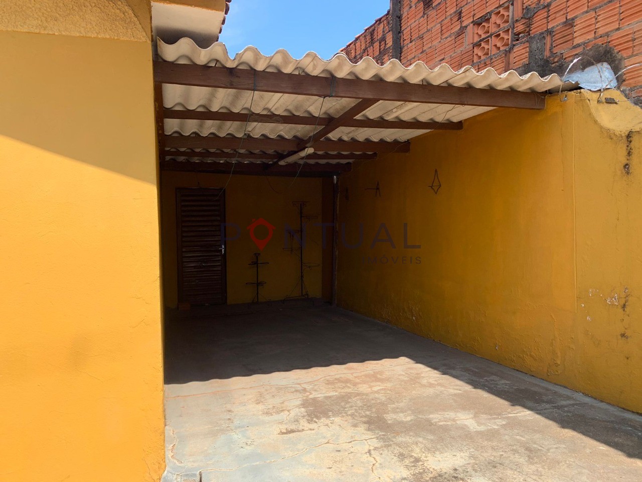 Casa à venda em marília praticamente. No centro. Agende uma 