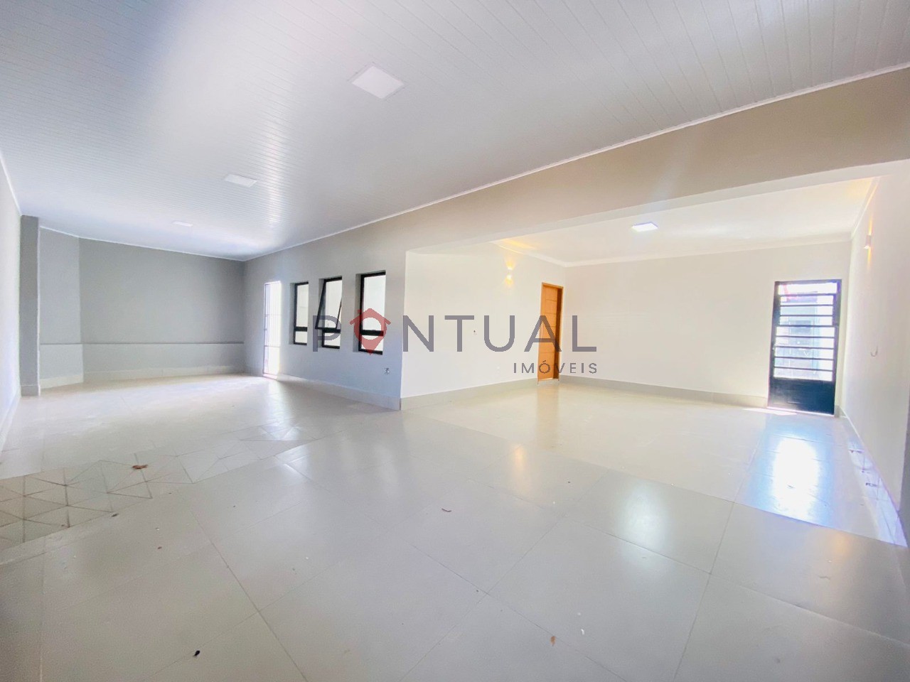 Casa à venda em marília pertinho do centro. Venha conhecer!