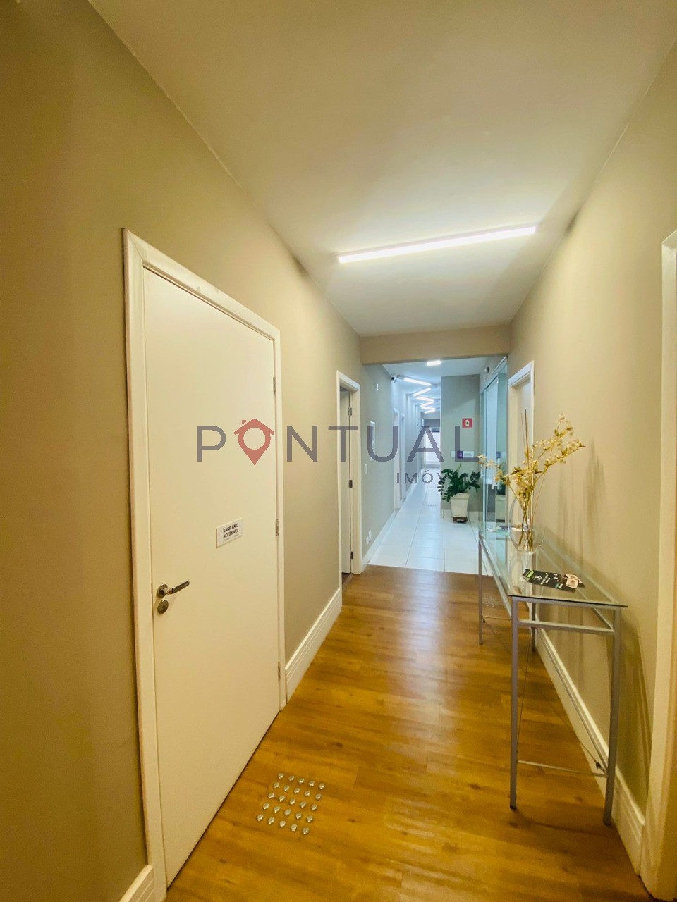 Sala Comercial para Locação em Marília-SP, Bairro Barbosa. Venha conhecer!