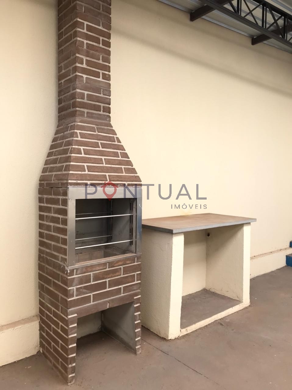 Casa à venda em Marília-SP no bairro Palmital. Agende uma visita!