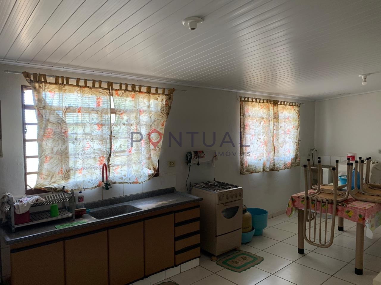 Casa à venda em marília praticamente. No centro. Agende uma 