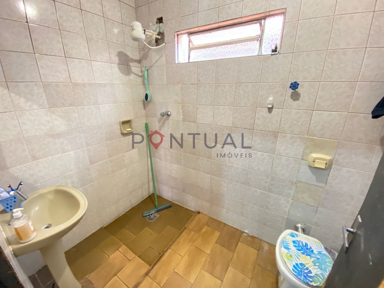 Casa para venda em Marília no bairro Palmital. Venha conhecer!
