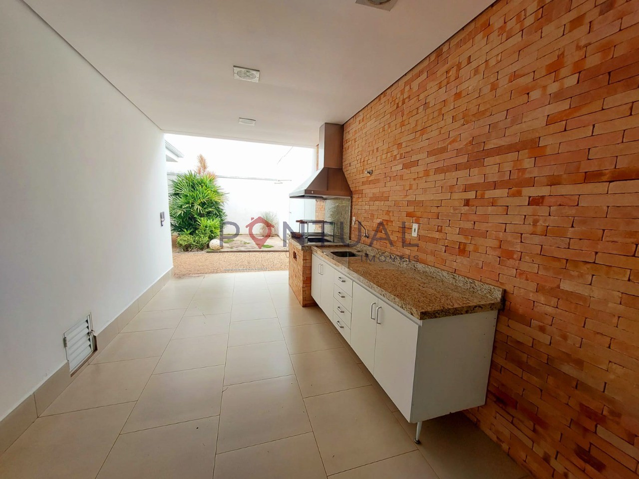 Casa para alugar no Parque das Esmeraldas II, Marília-SP. Agende uma visita!
