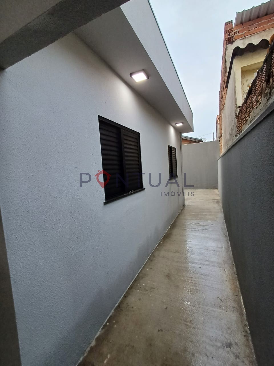 Casa à venda em Marília na Zona Norte. Venha conhecer e comprar com a Pontual Imóveis sua imobiliária em Marília. Simule seu financiamento!