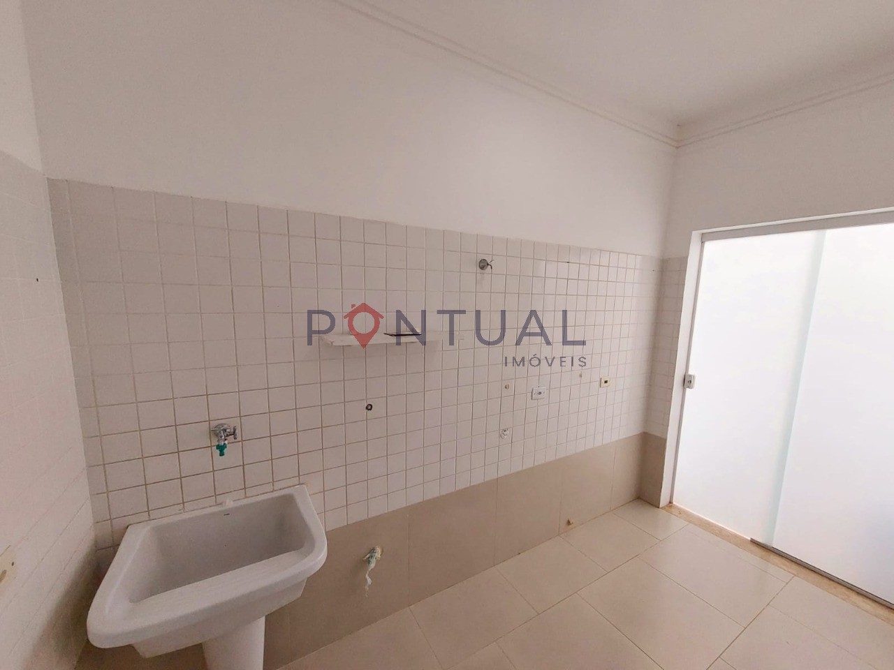 Casa para alugar no Parque das Esmeraldas II, Marília-SP. Agende uma visita!