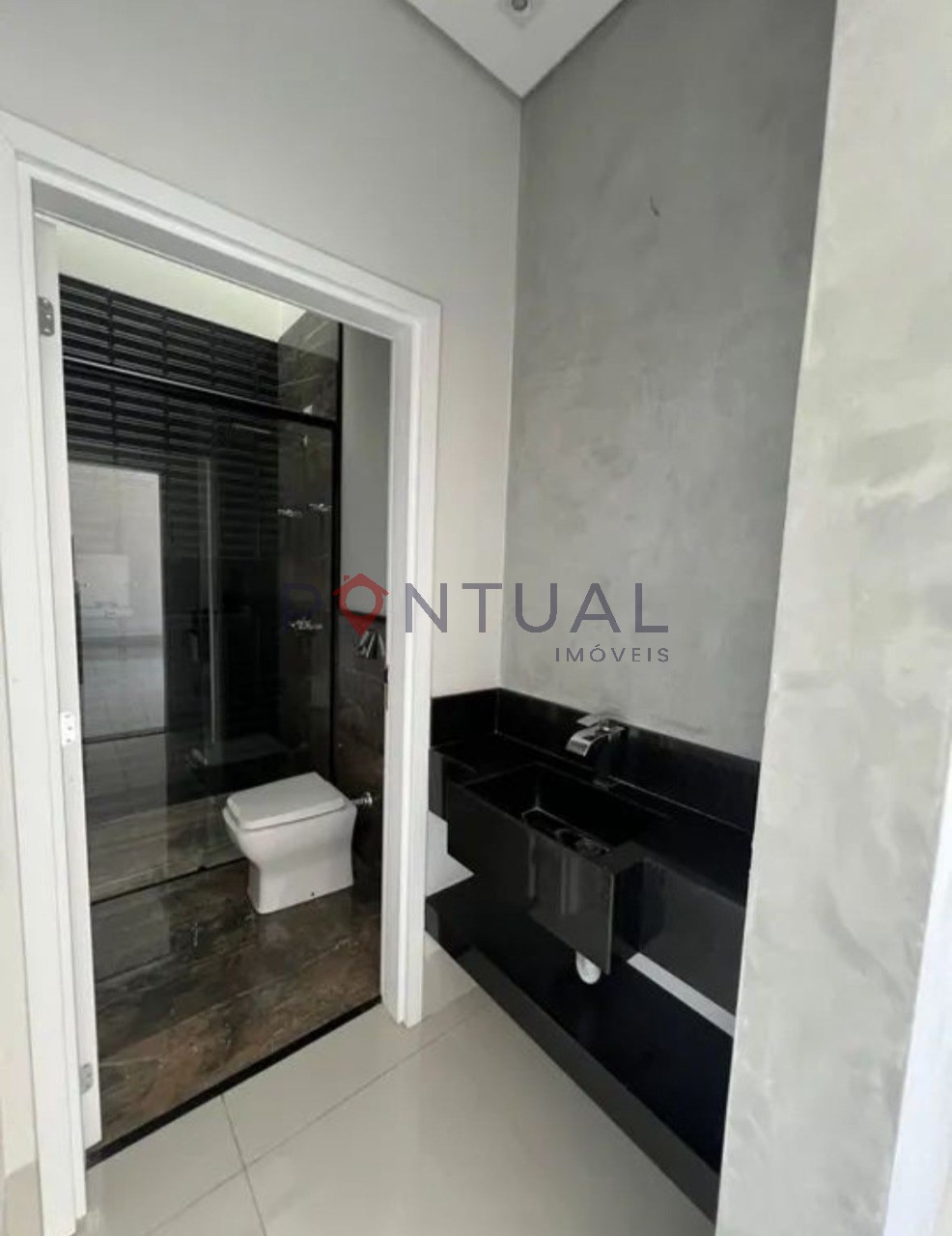 Casa à venda em marília no condomínio fechado villa flora aq