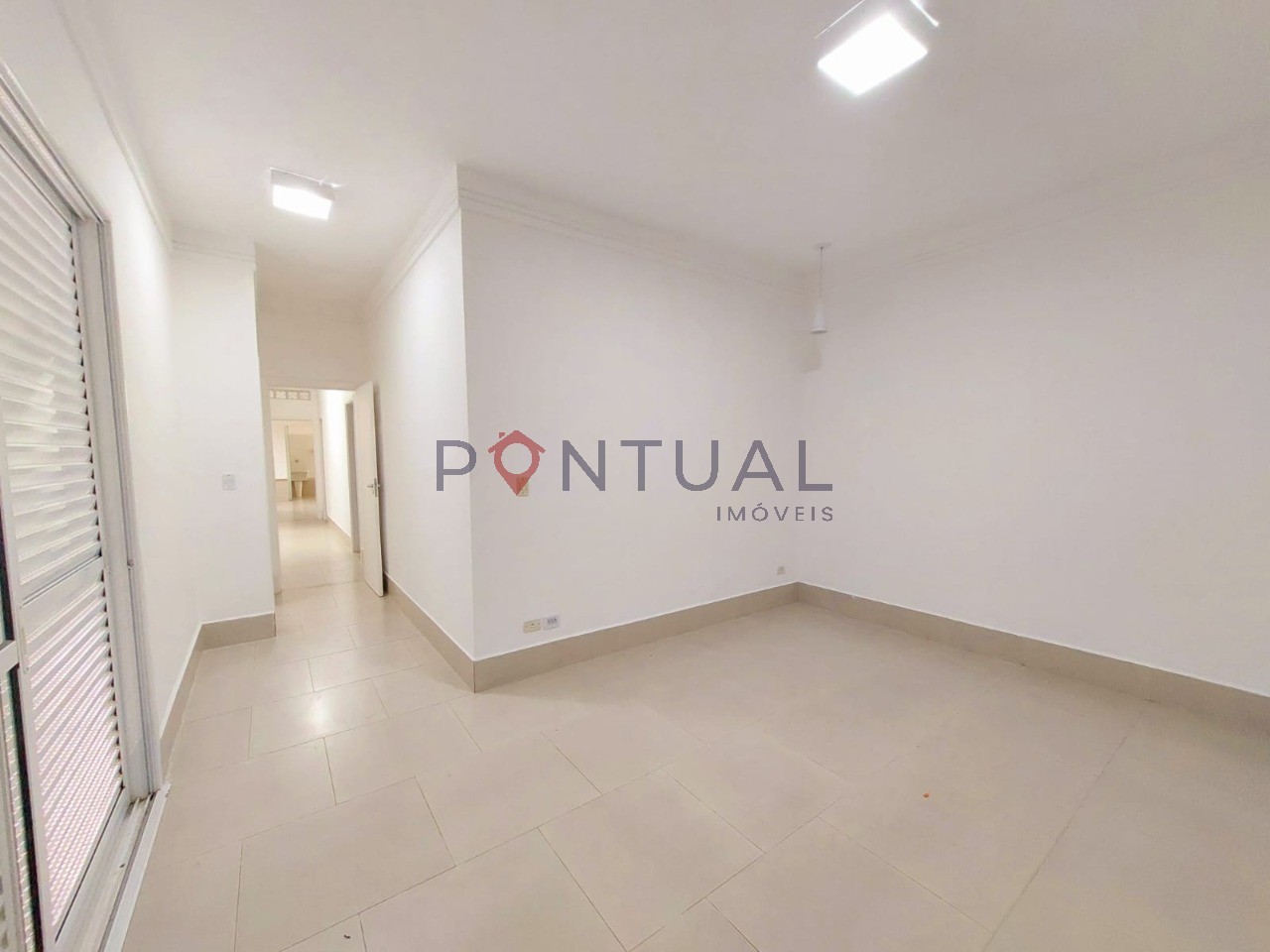 Casa para alugar no Parque das Esmeraldas II, Marília-SP. Agende uma visita!