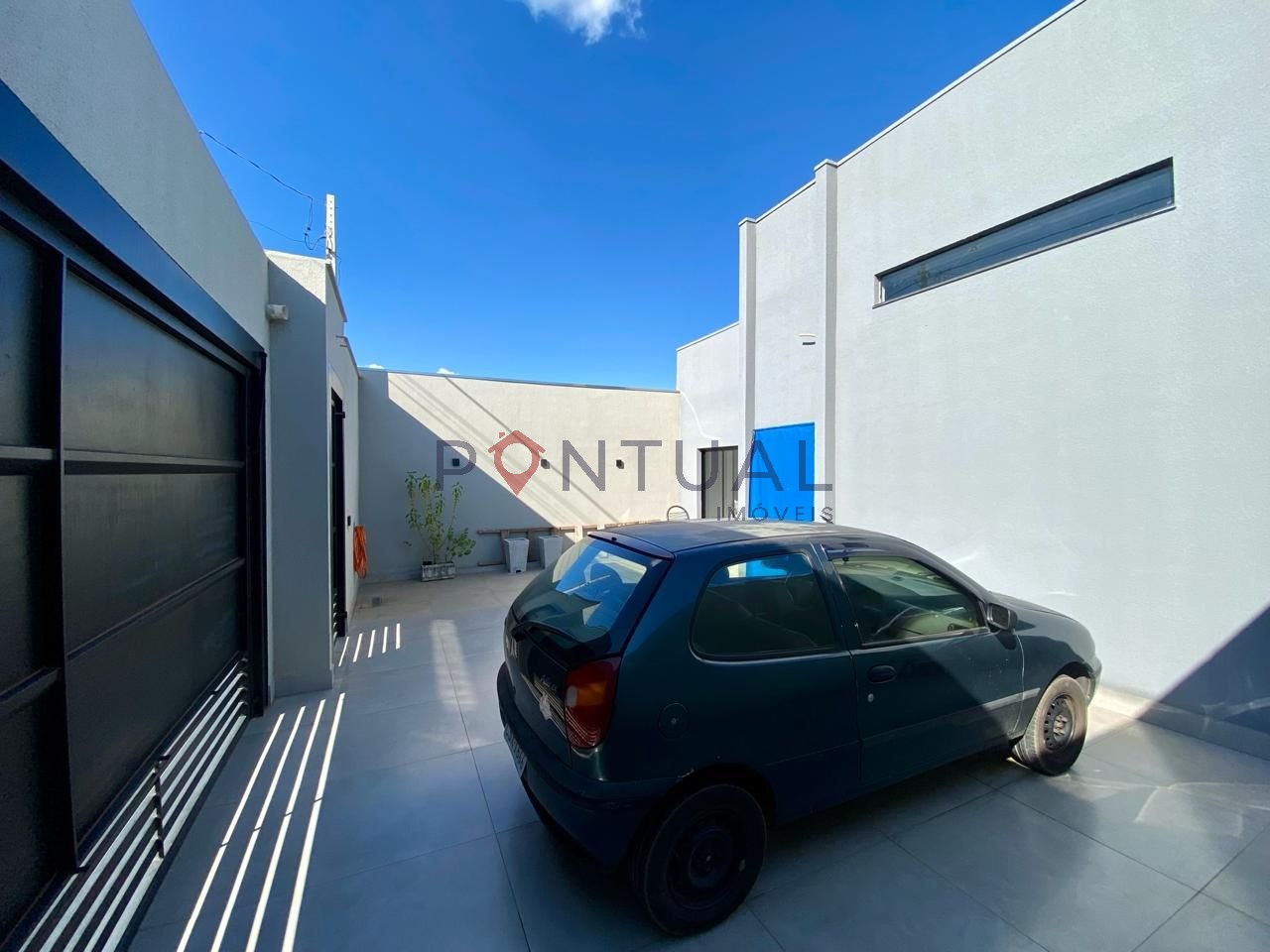 Casa de 3 quartos 1 suíteno bairro sérgio roim marília - ven