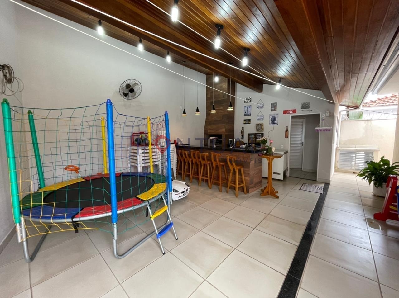 Espetacular casa à venda em marília-sp, no jardim parati! 3 