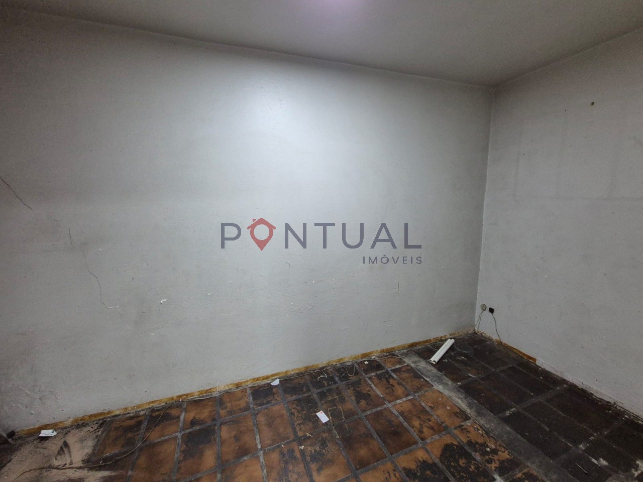 Salão Comercial para alugar em Marília-SP, Bairro Marília. Marque uma visita!