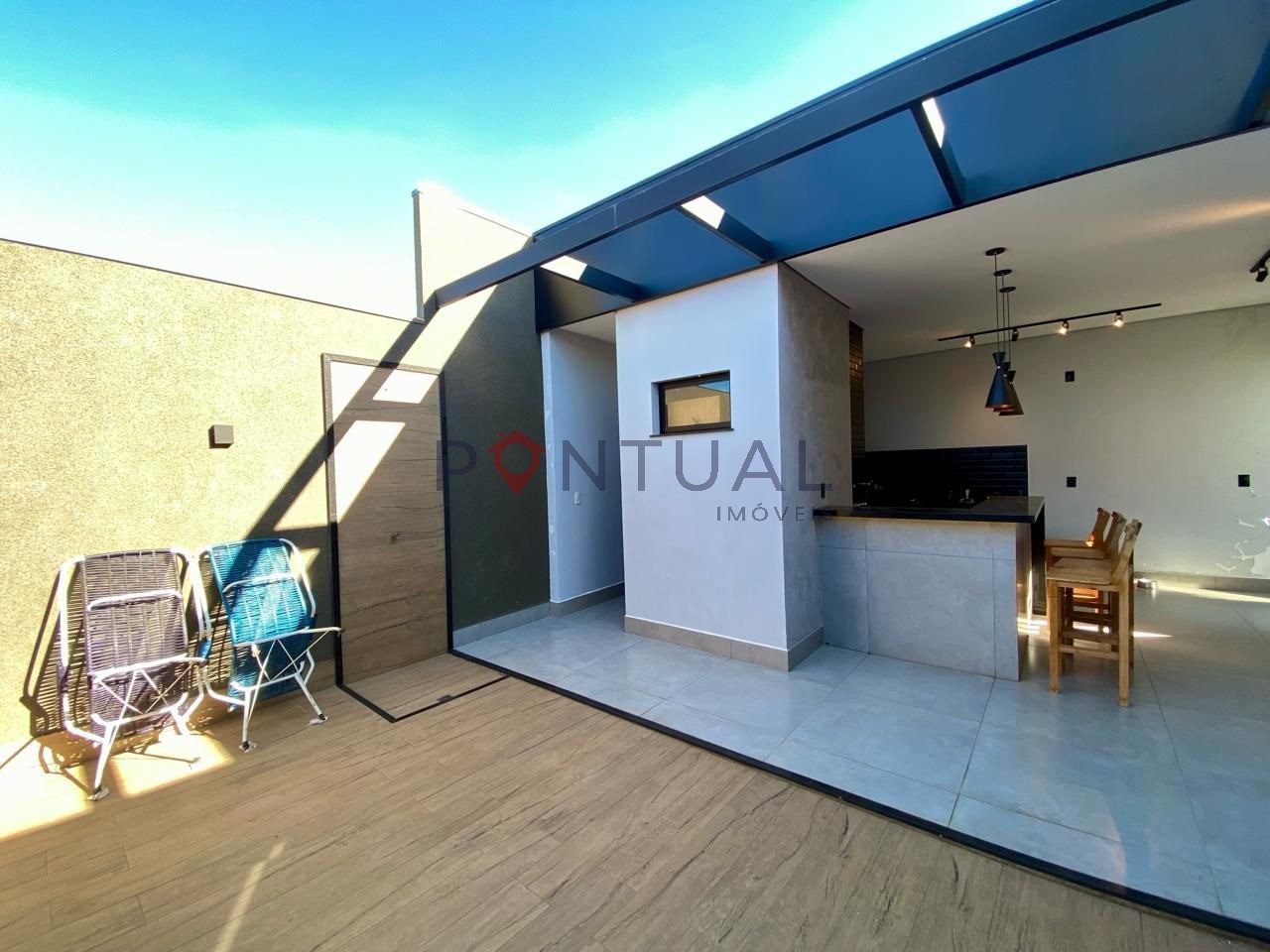 Casa de 3 Quartos 1 Suíteno bairro Sérgio Roim Marília - Venda R$ 570.000 - Visite e compre com Pontual Imóveis sua imobiliária em Marília