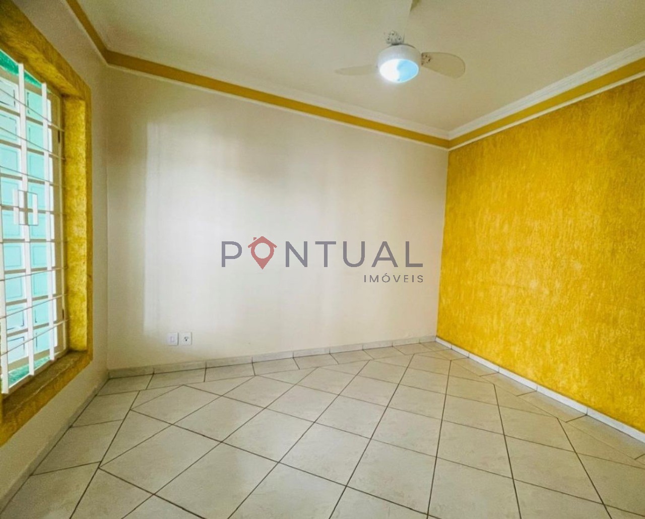 Casa à Venda em Marília próximo ao Supermercado Preço Certo! Venha Visitar com a Pontual Imóveis sua imobiliária em Marília