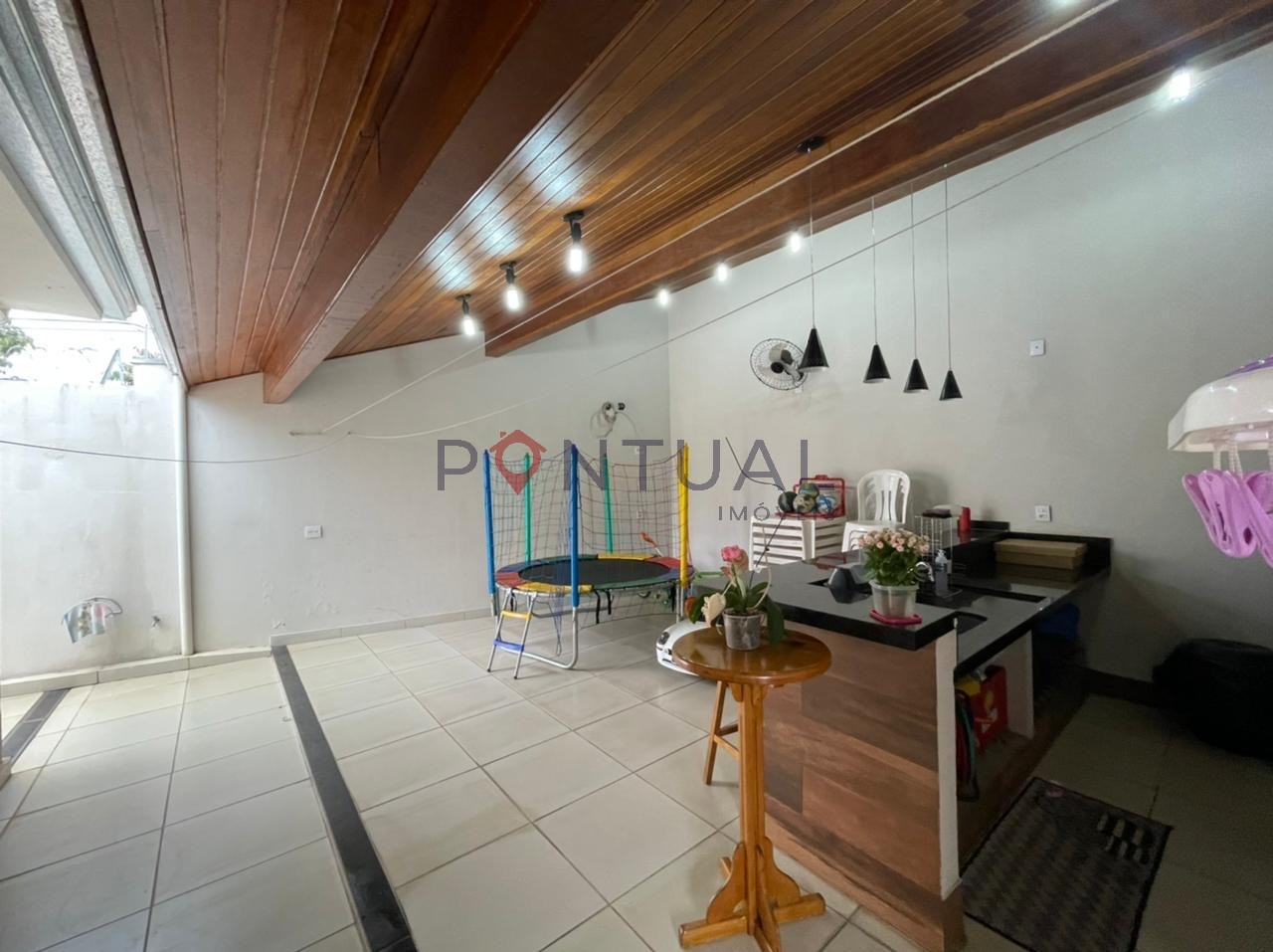 Espetacular casa à venda em marília-sp, no jardim parati! 3 