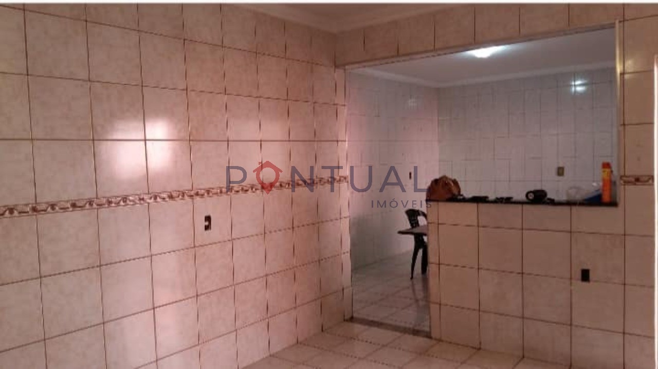 Casa para venda na zona norte. Agende uma visita!