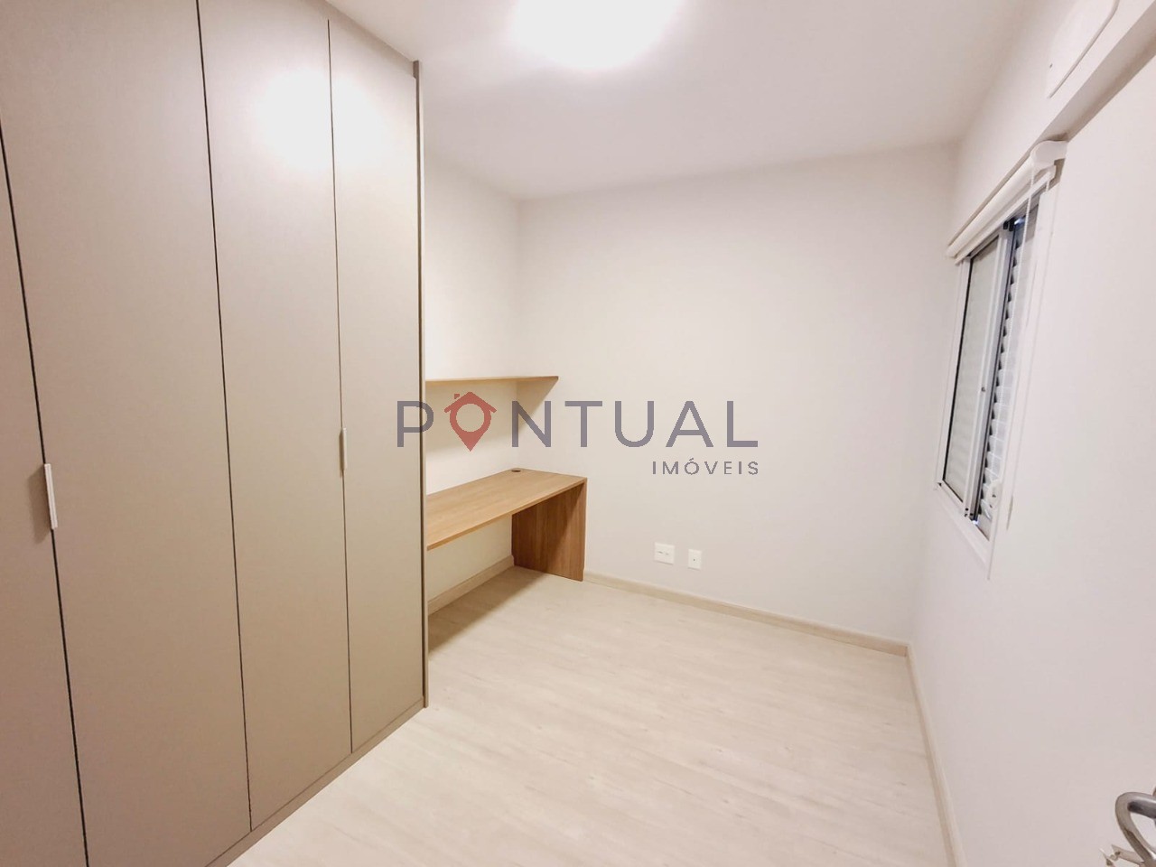 Aluguel de apartamento próximo da Av das Esmeraldas em Marília. Venha conhecer e alugar com a Pontual Imóveis Marília sua imobiliária em Marília