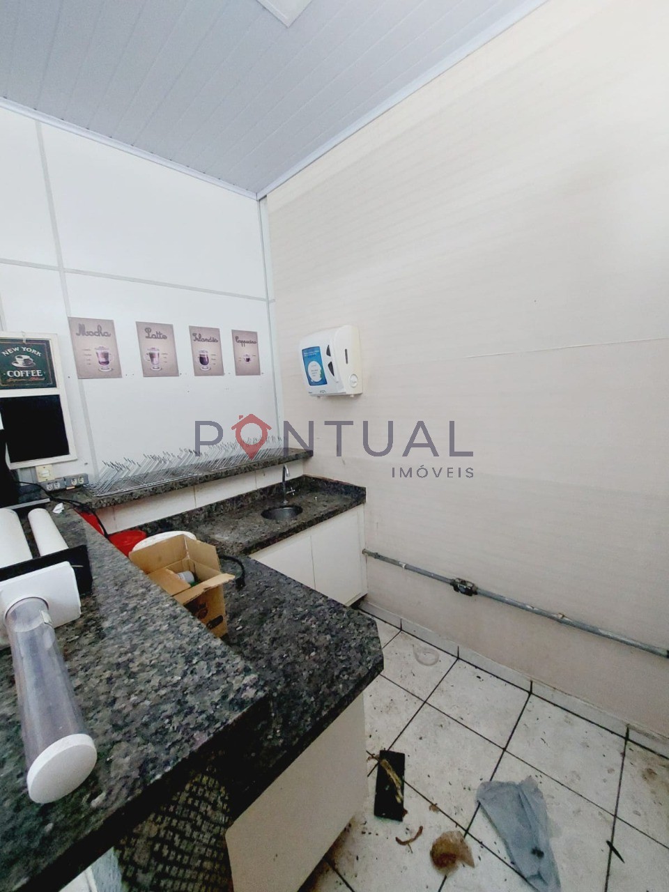 Aluguel de barracão comercial no jardim vitória, marília-sp.