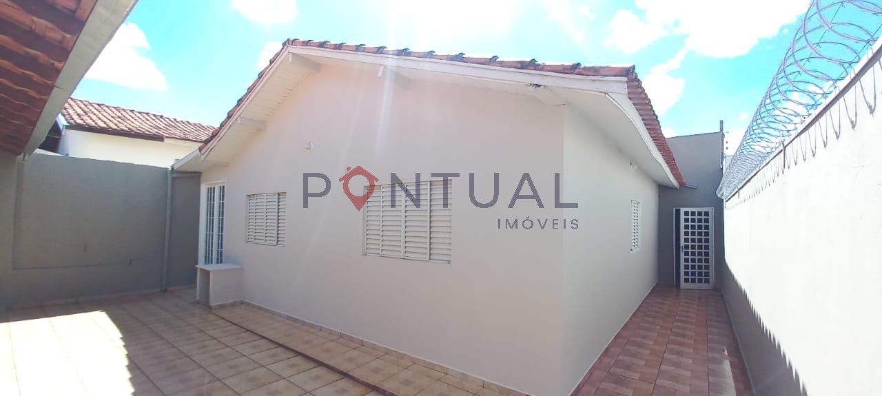 Casa à Venda em Marília no Jardim Lavínia. Agende uma visita!