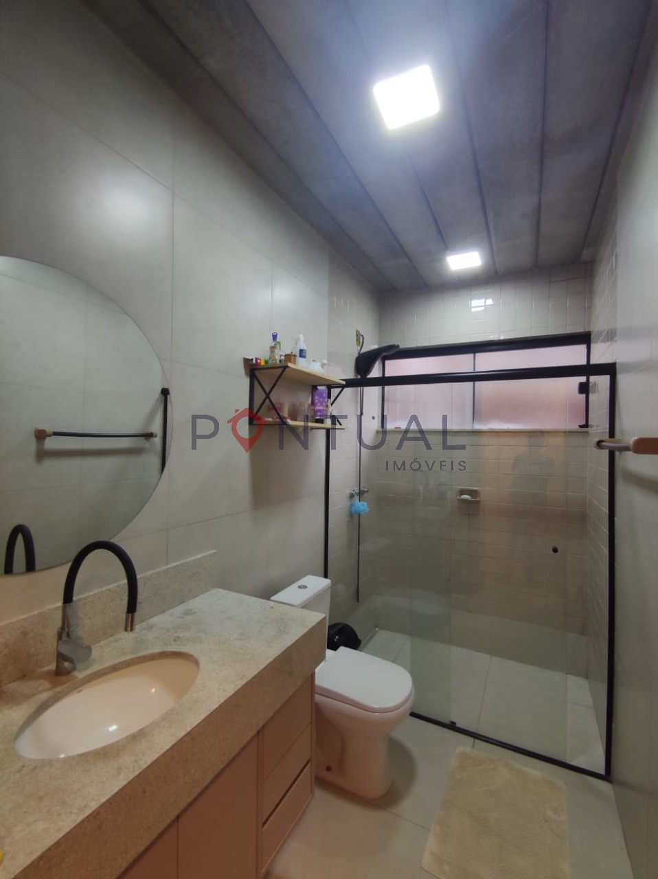 Casa Venda Jardim Acapulco Marília SP 3 Quartos, 1 Suíte, Piscina, Vista para o Vale - Estuda Permuta/ proposta Imobiliária Marília Pontual Imóveis