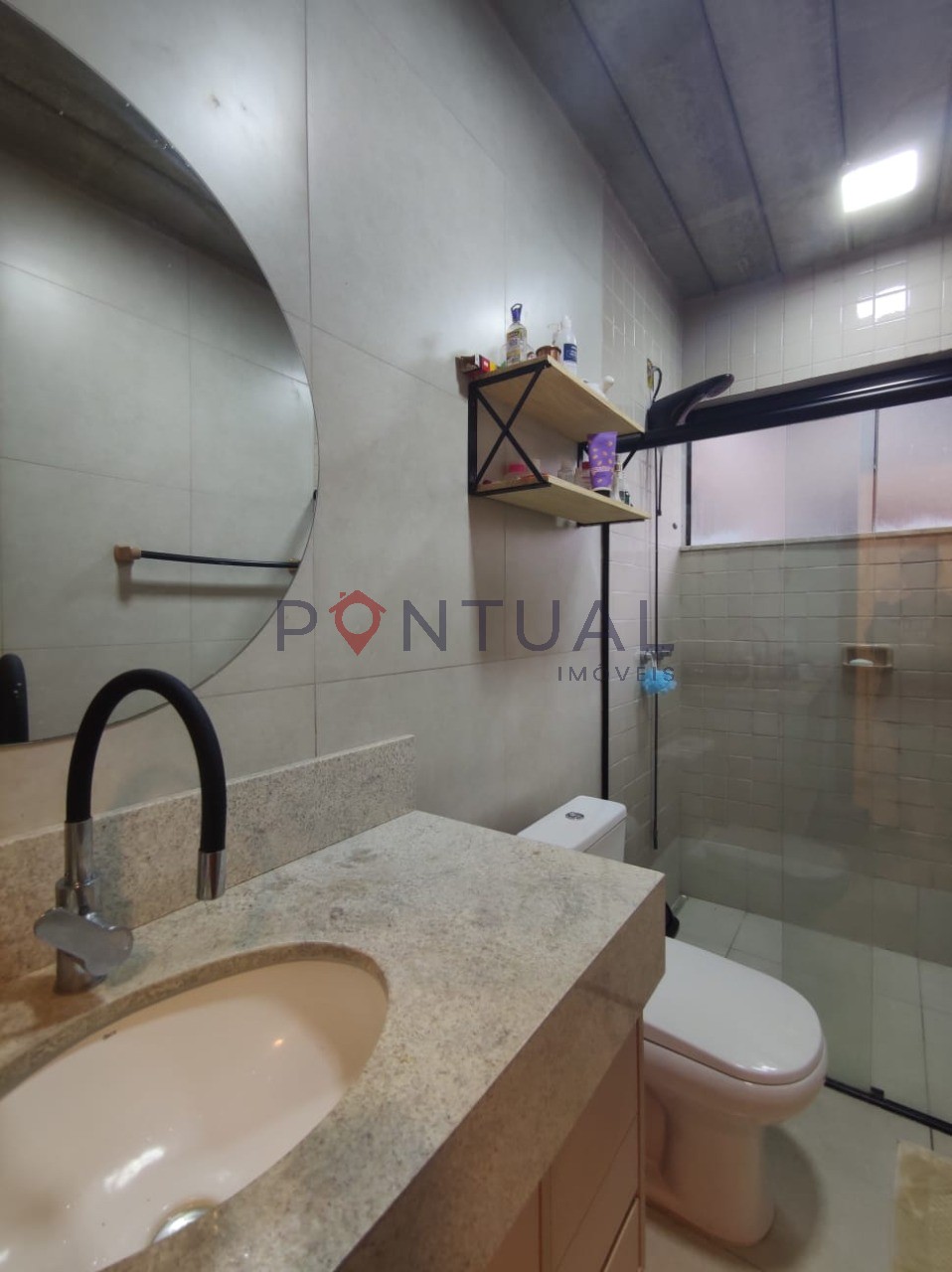 Casa Venda Jardim Acapulco Marília SP 3 Quartos, 1 Suíte, Piscina, Vista para o Vale - Estuda Permuta/ proposta Imobiliária Marília Pontual Imóveis