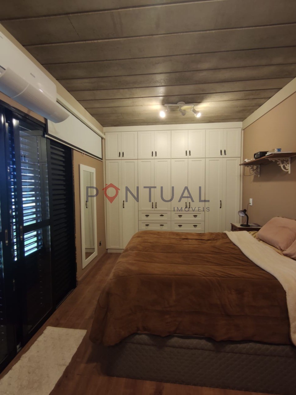 Casa Venda Jardim Acapulco Marília SP 3 Quartos, 1 Suíte, Piscina, Vista para o Vale - Estuda Permuta/ proposta Imobiliária Marília Pontual Imóveis