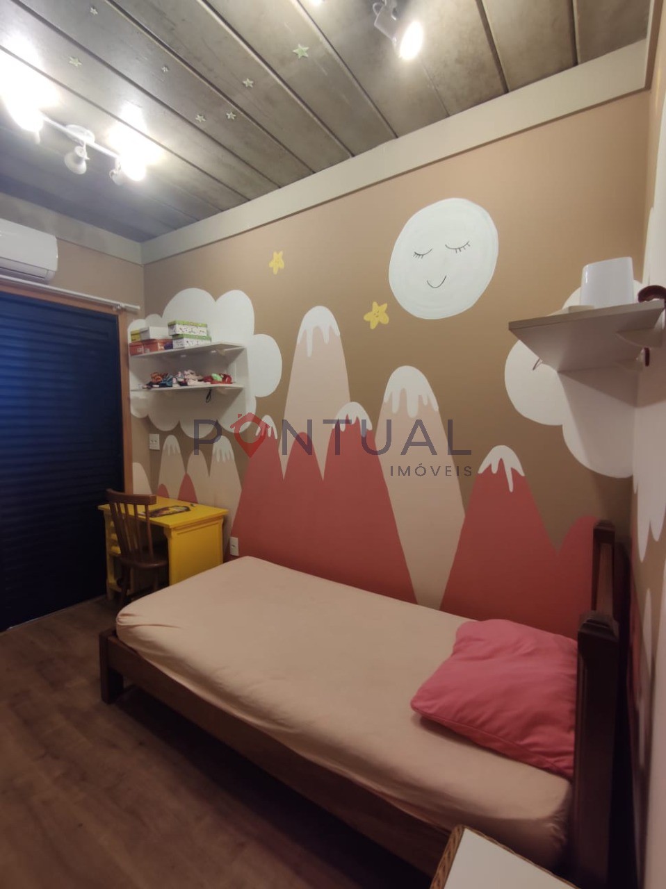 Casa Venda Jardim Acapulco Marília SP 3 Quartos, 1 Suíte, Piscina, Vista para o Vale - Estuda Permuta/ proposta Imobiliária Marília Pontual Imóveis