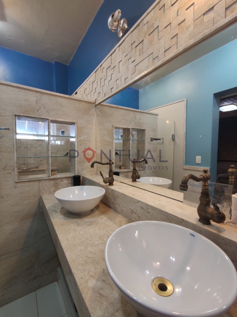 Casa Venda Jardim Acapulco Marília SP 3 Quartos, 1 Suíte, Piscina, Vista para o Vale - Estuda Permuta/ proposta Imobiliária Marília Pontual Imóveis