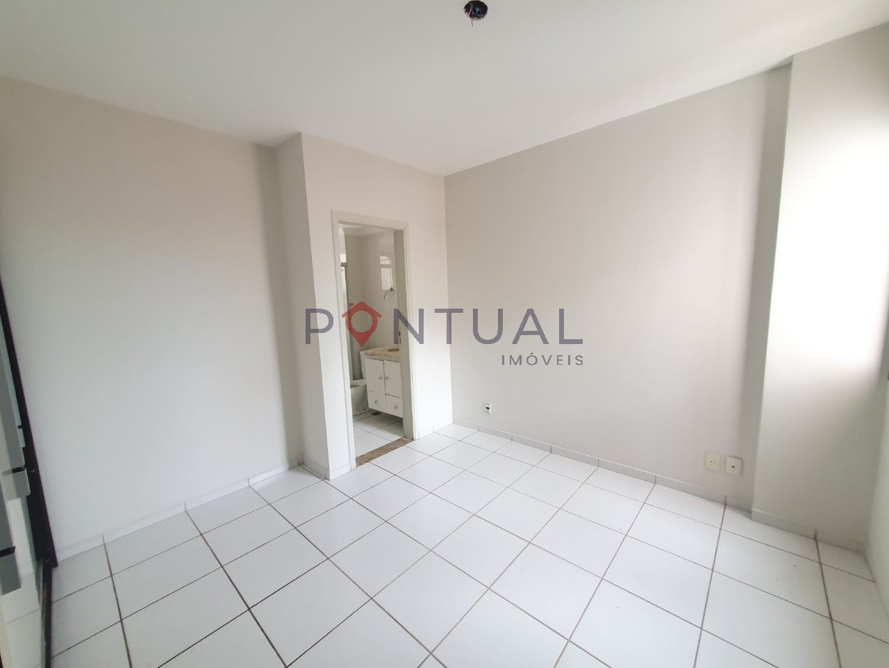 Apartamento para alugar em Marília próximo ao centro. Visite, negocie e alugue com a Pontual Imóveis, uma das melhores imobiliárias em Marília SP