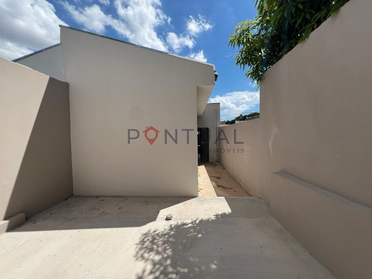 Casa Nova à venda em Marília-SP bairro Palmital. Conheça!