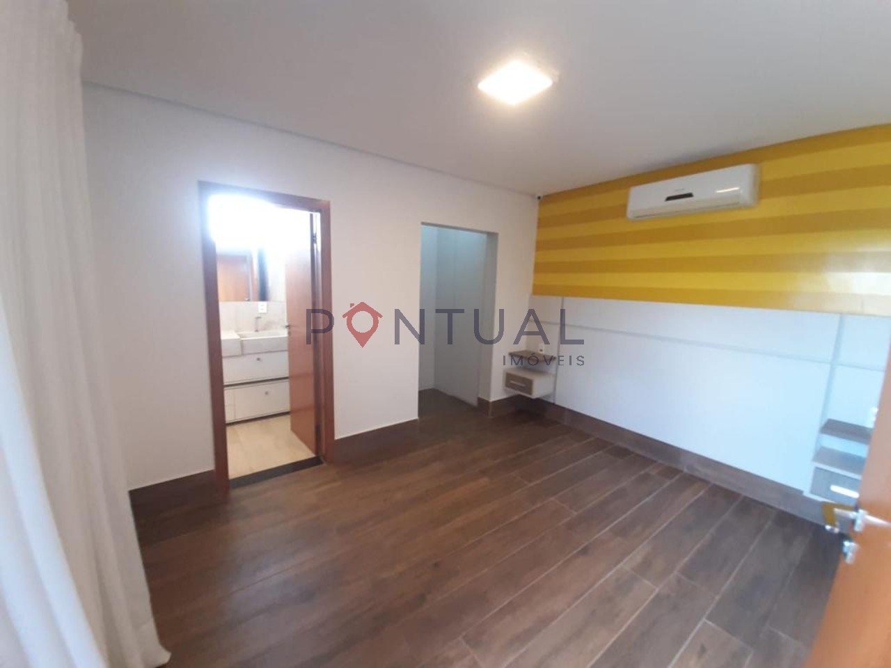 Casa a venda de 4 suítes Condomínio Verana Marília - Agende sua visita! Pontual Imóveis sua imobiliária em Marília de confiança!
