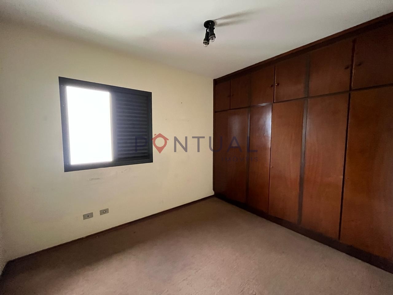 Apartamento de 3 quartos no centro de Marília/SP para aluguel. Agende a sua visita com a Pontual Imóveis - sua imobiliária em Marília de confiança
