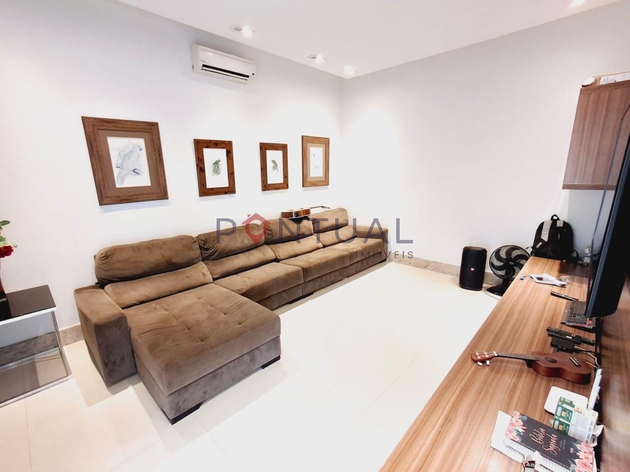 Aluguel de casa em condomínio de luxo no garden park, maríli