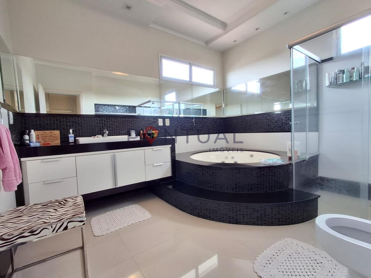 Aluguel de Casa em Condomínio de Luxo no Garden Park, Marília-SP. Confira!