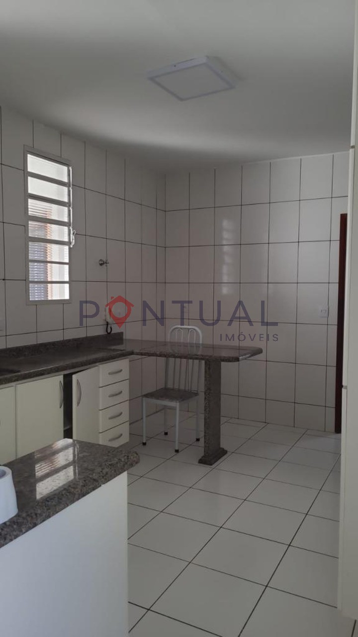Casa 3 quartos bassan marília sp alugar R$ 3500 suíte 3 vaga