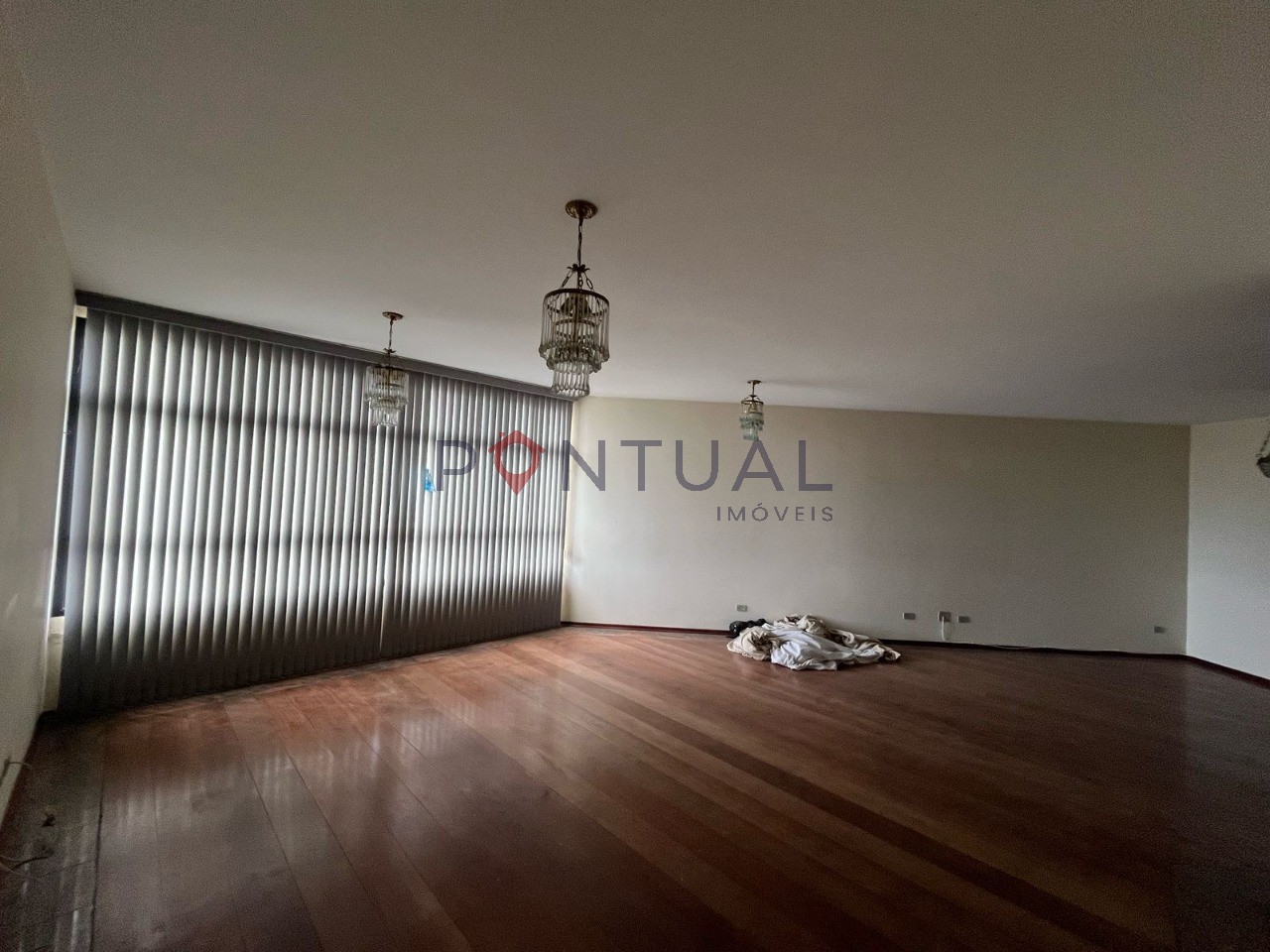 Apartamento de 3 quartos no centro de Marília/SP para aluguel. Agende a sua visita com a Pontual Imóveis - sua imobiliária em Marília de confiança