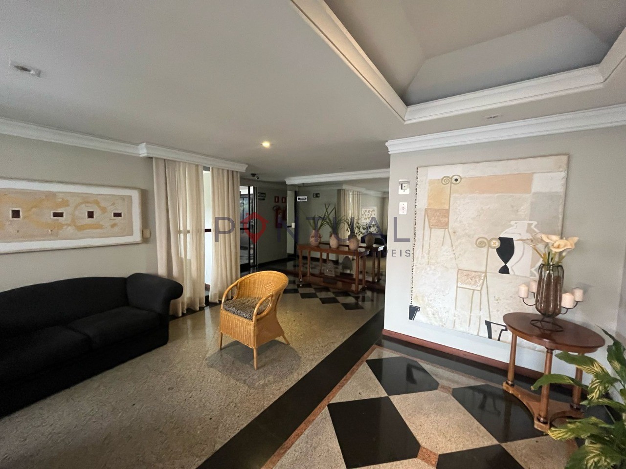 Apartamento de 3 quartos no centro de Marília/SP para aluguel. Agende a sua visita com a Pontual Imóveis - sua imobiliária em Marília de confiança