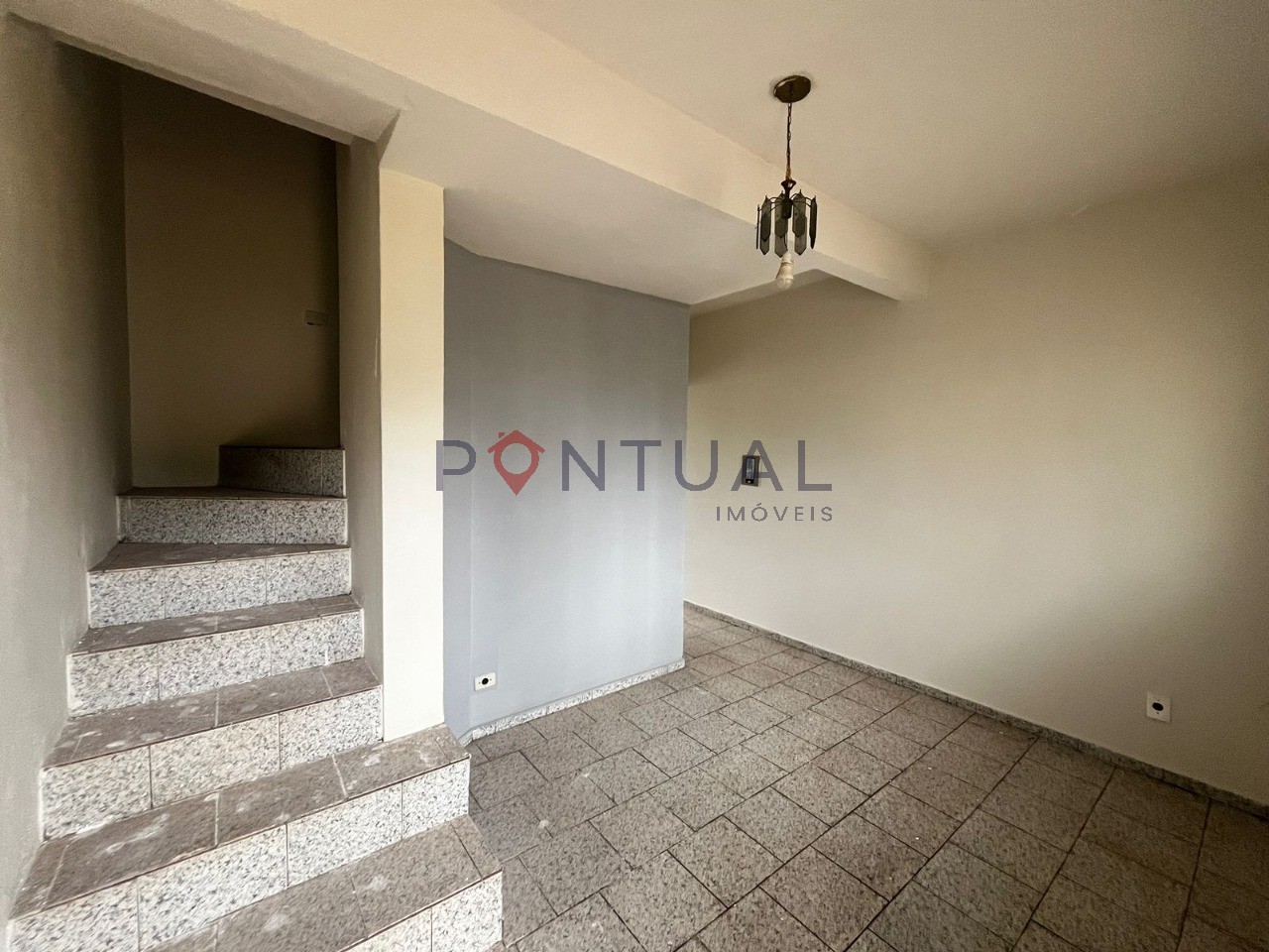 Casa 2 Quartos Jardim Cavallari Marília SP Alugar R$ 1000 Valor Negociável Pontual Imóveis Imobiliárias em Marília SP Agende Visita